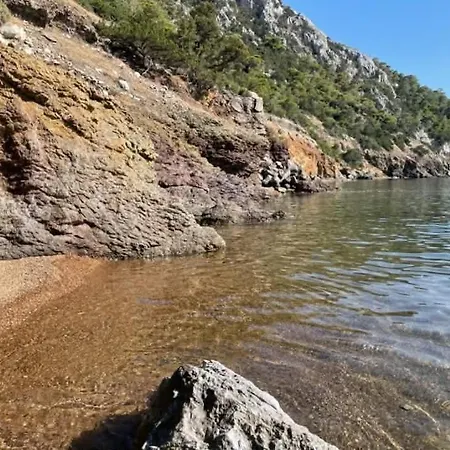Fitalmios * Méthana